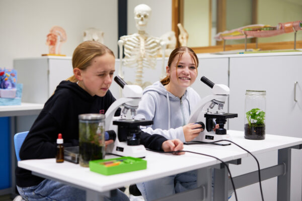 Huygens Lyceum LR34